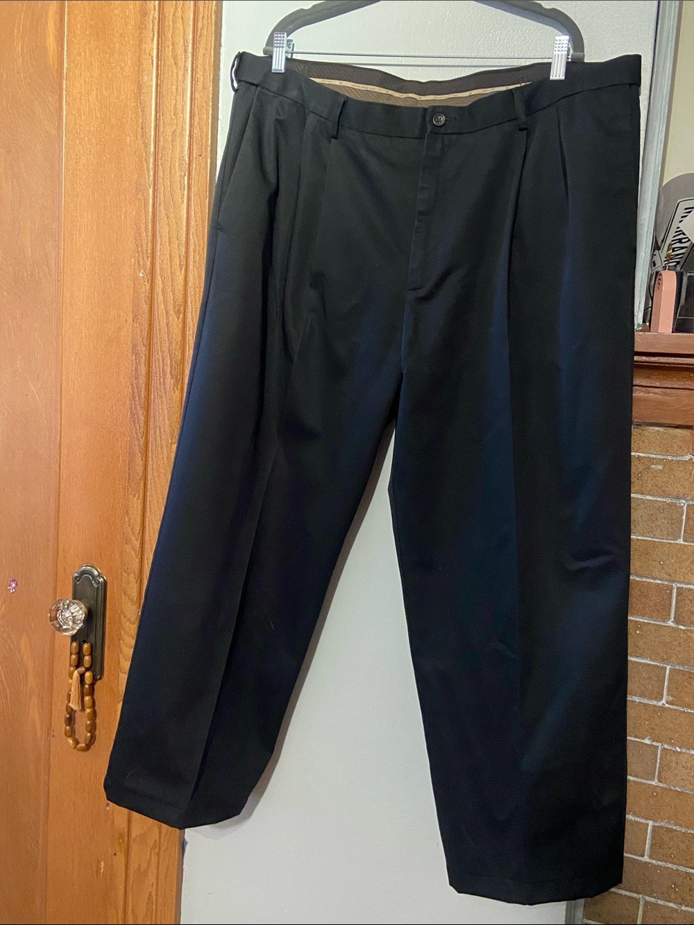 Men's Haggar Black Dress Pants - Classic Trousers 42x30 EUC